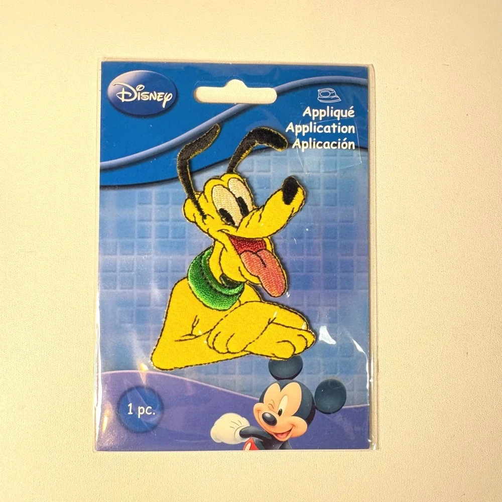 Disney Pluto Iron On Patch Applique Simplicity Mickey Mouse 2010 New 1933282001
